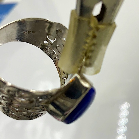 Vtg.(1980’s) Sterling Silver Ring Size 7 With Lapis Lazuli Gemstone Oval Shape - Picture 8 of 8